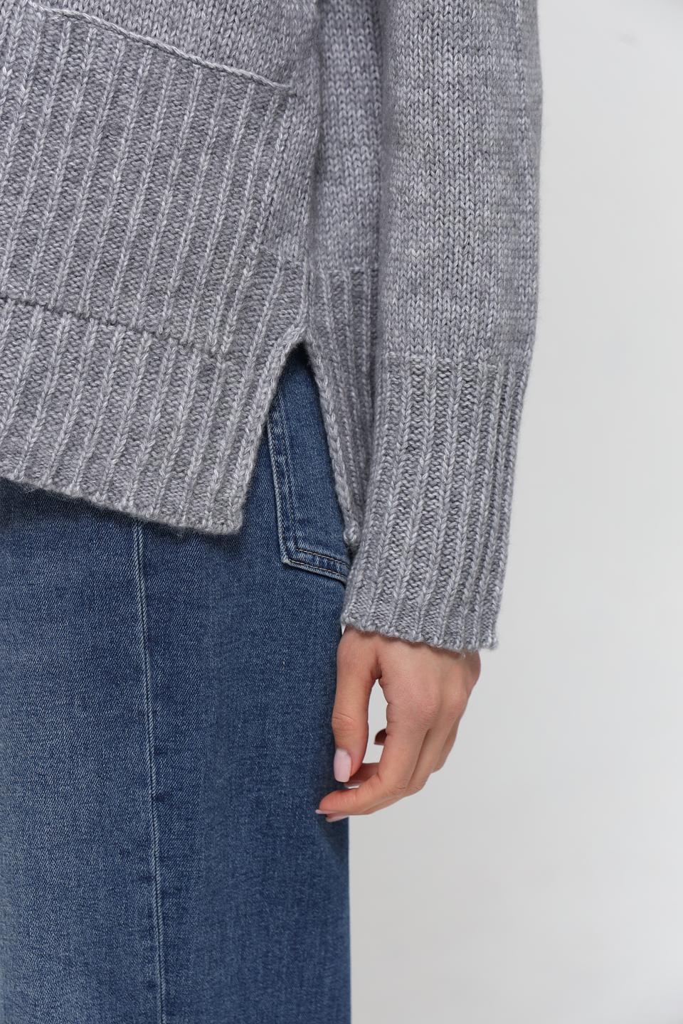 Пуловер Lecomte серый с горлом