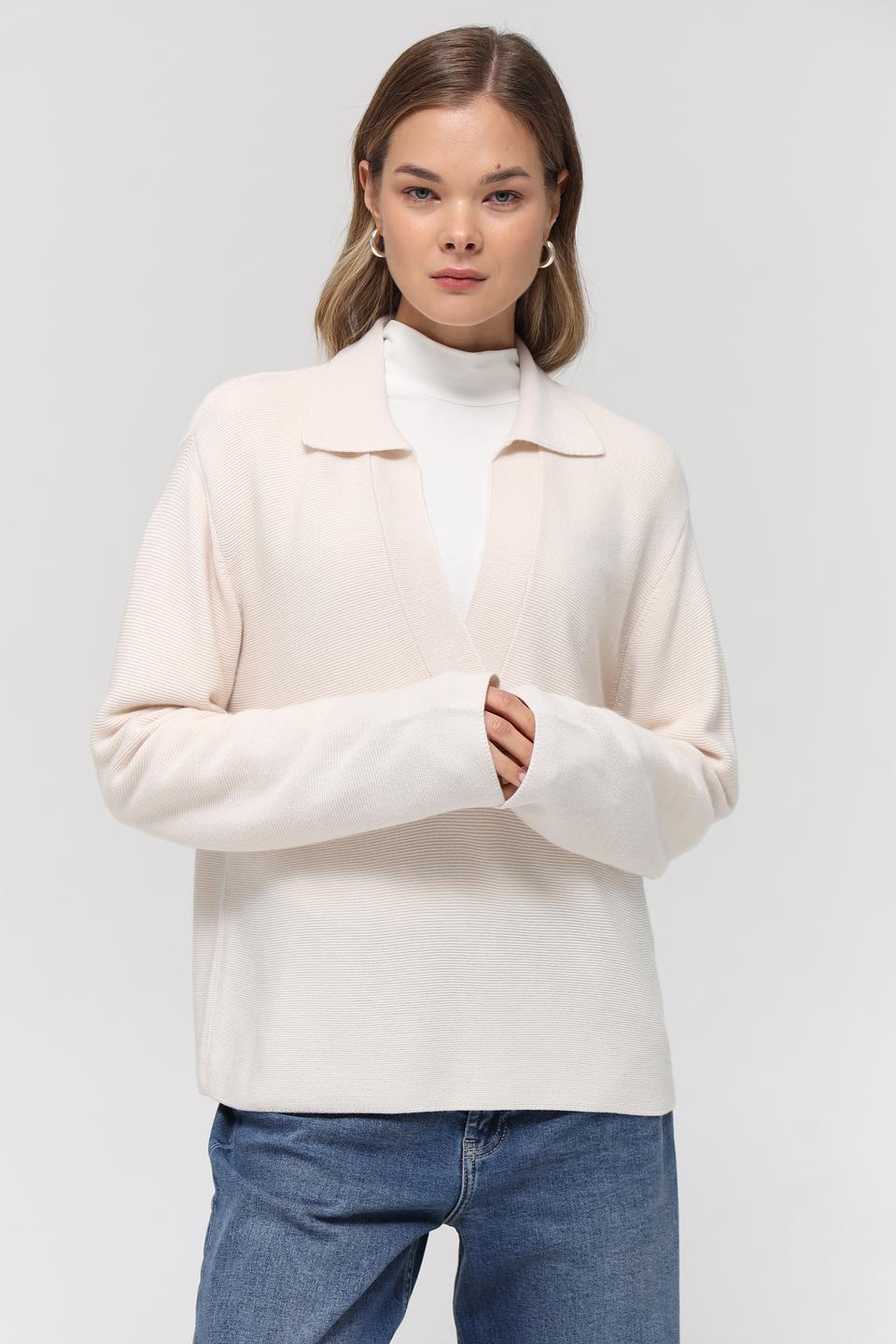 Пуловер Monari с воротником