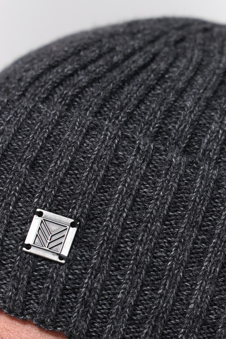 Шапка Marhatter мужская серая