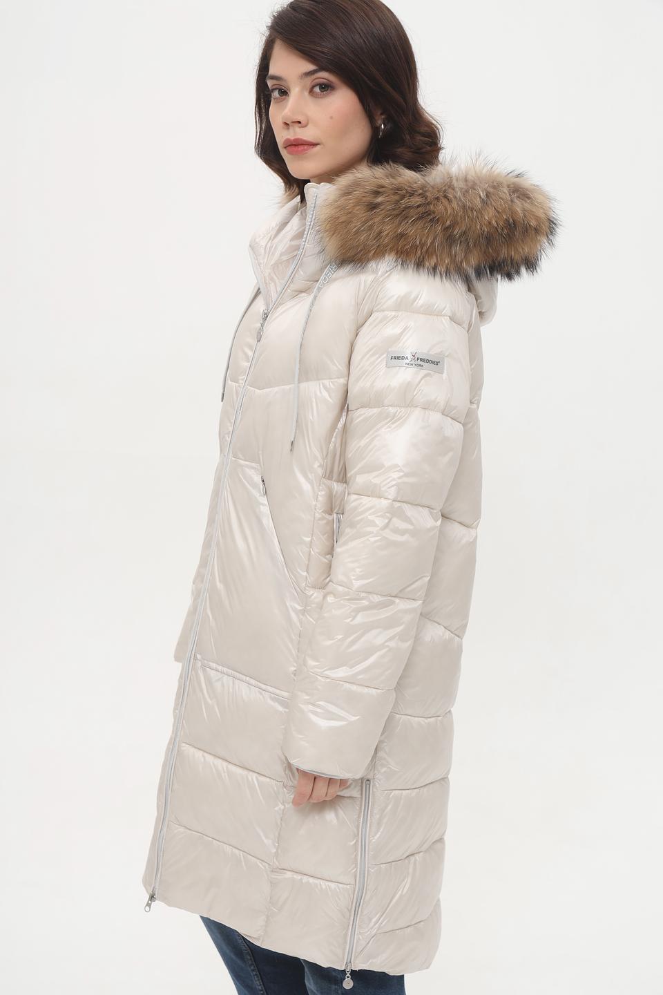 Пальто Frieda and Freddies стеганое бежевое