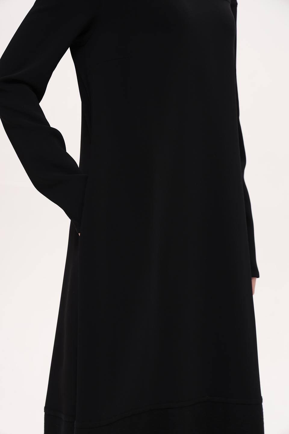 Платье Annette Gortz чёрное с поясом