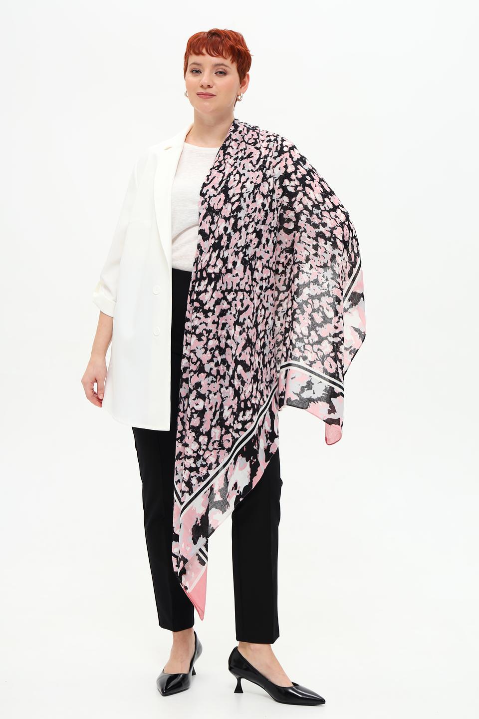 Платок Taifun с леопардовым принтом