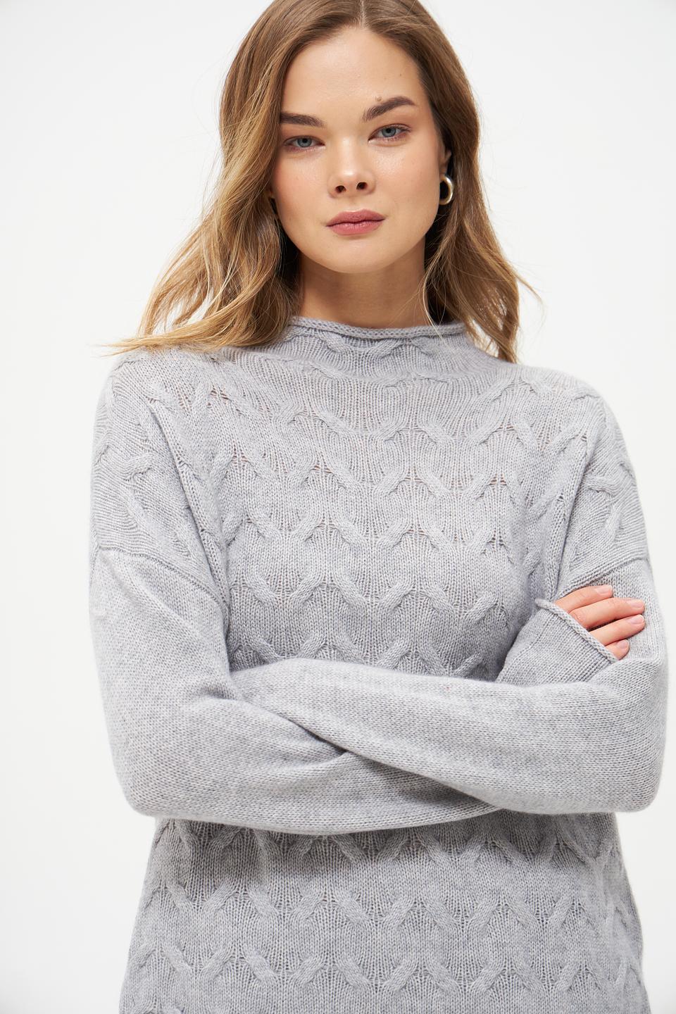 Пуловер Gerry Weber серый с косами