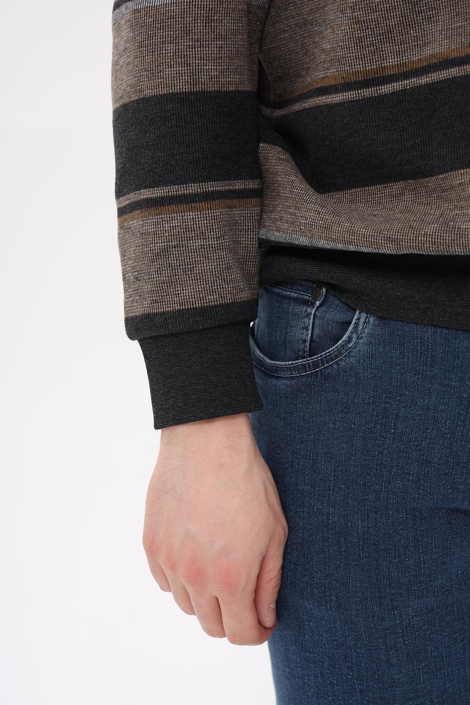 Джемпер Monte Carlo в полоску