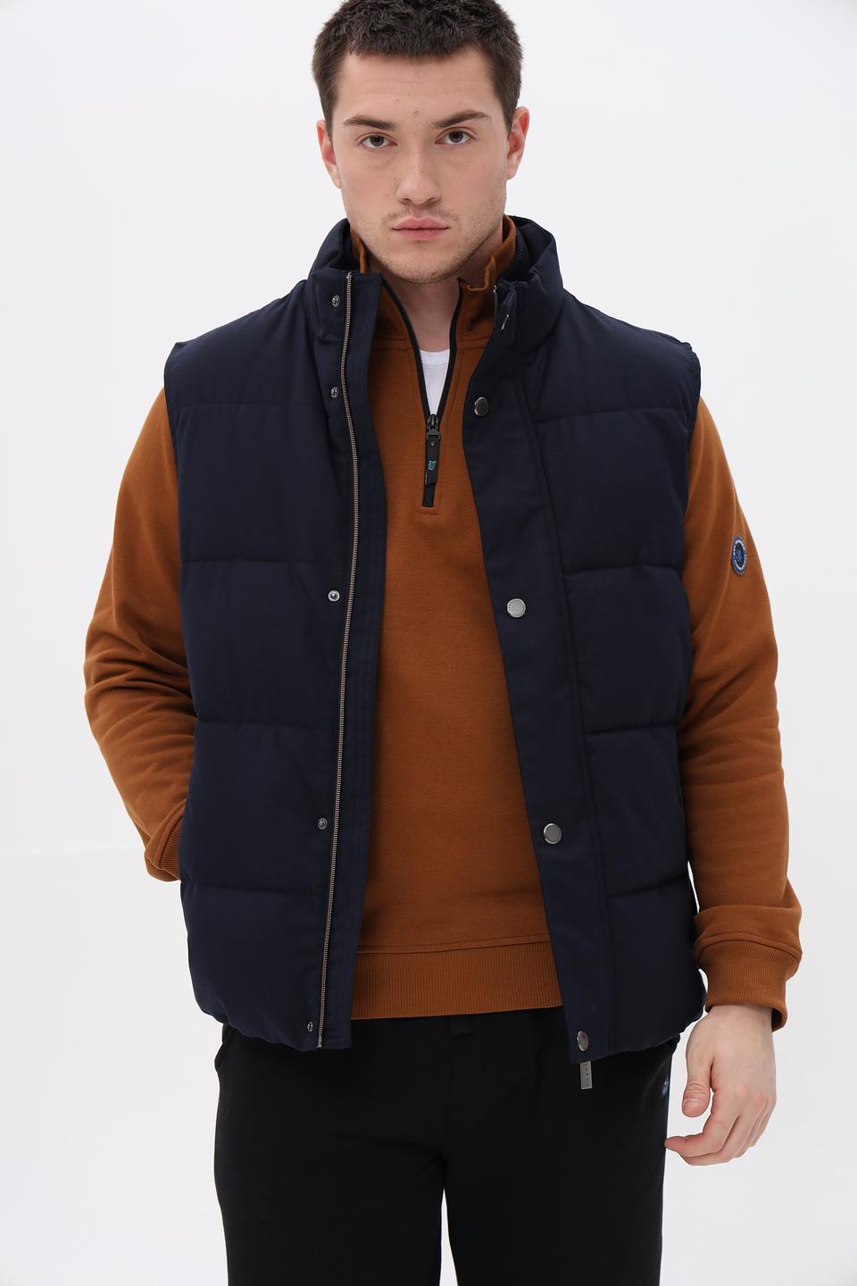Жилет Bugatti стеганый синий