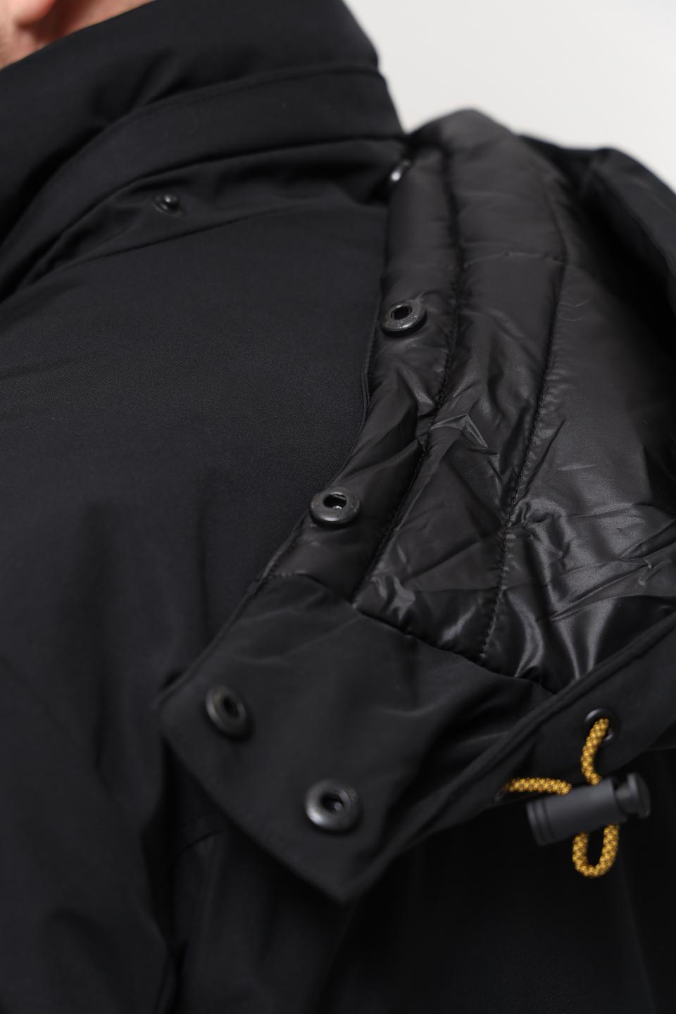 Куртка District мужская чёрная