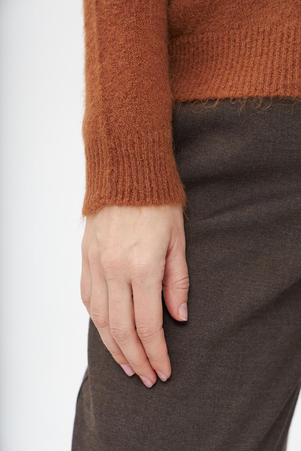 Пуловер Rich and Royal рыжий