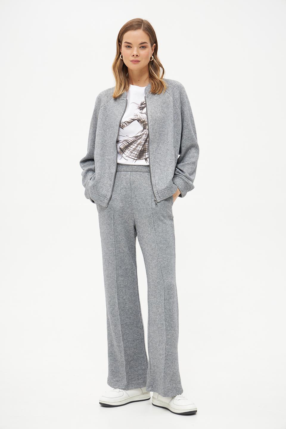 Брюки Lecomte серые с трикотажной текстурой