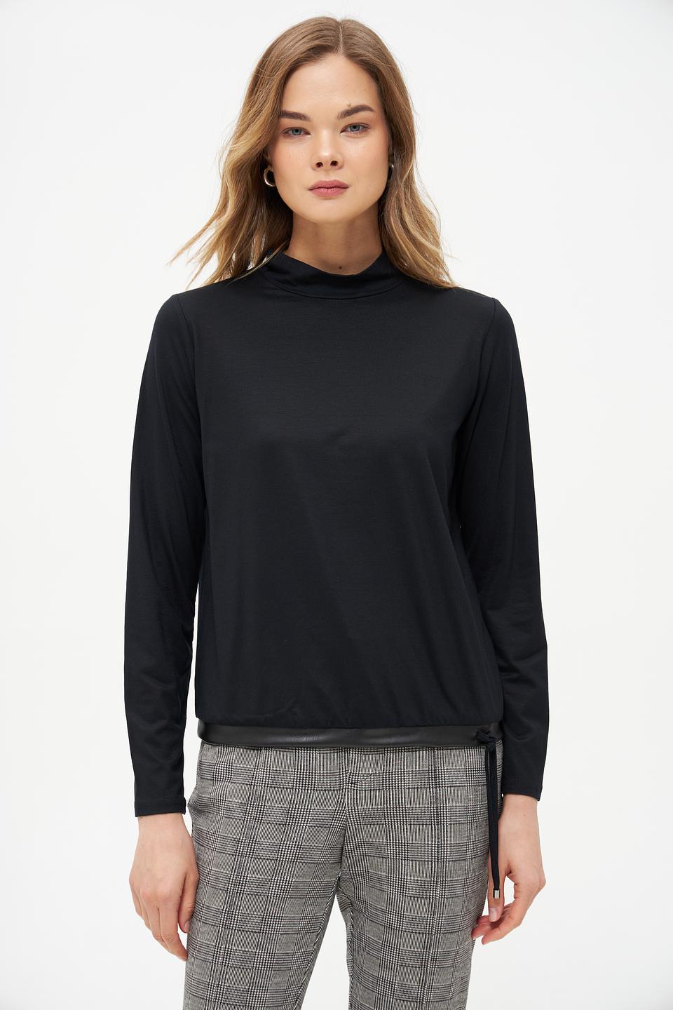 Футболка Frank Walder с драпировкой черная