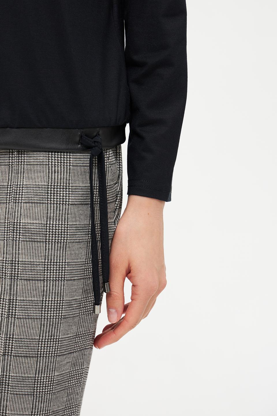 Футболка Frank Walder с драпировкой черная