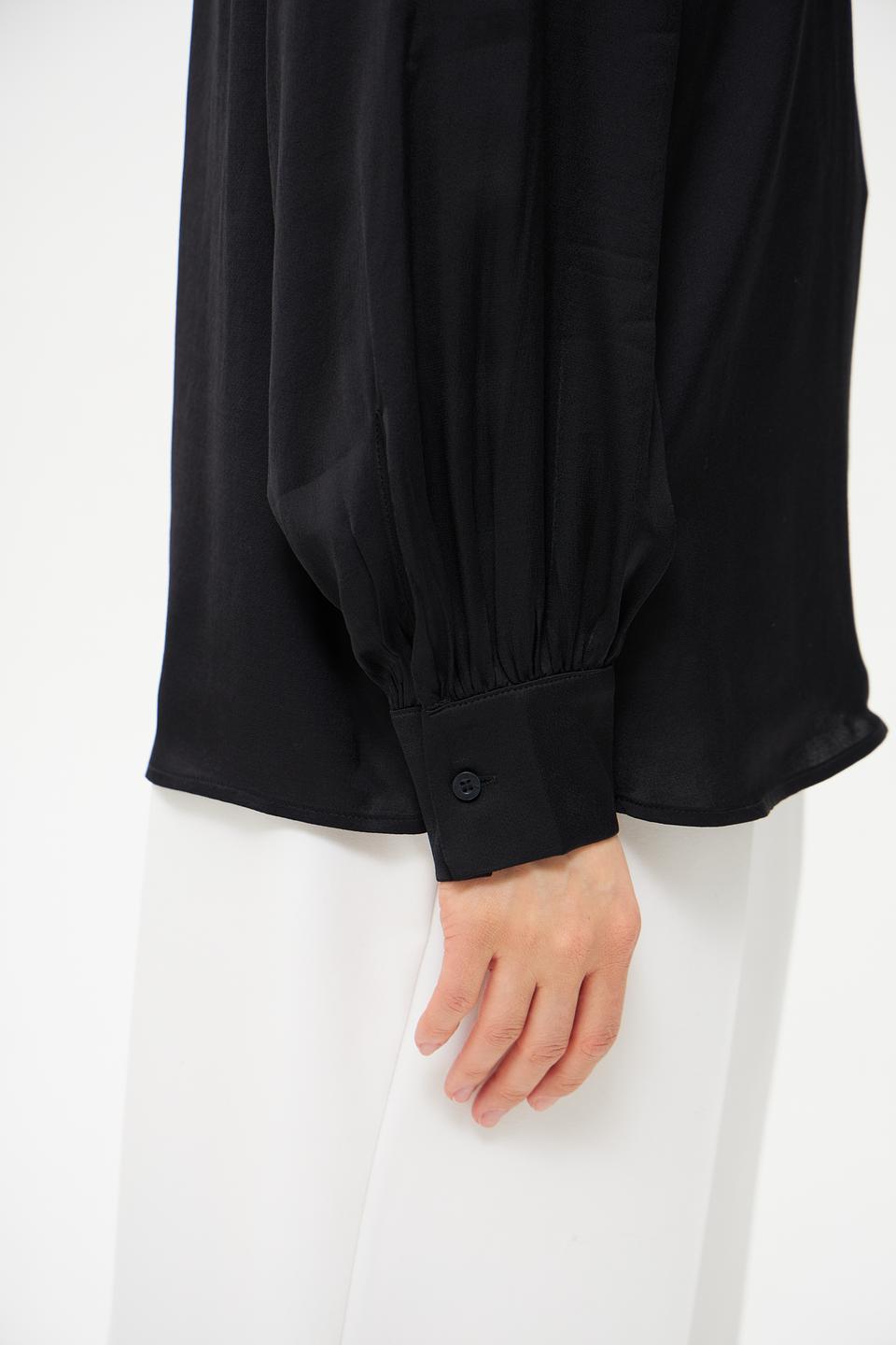 Блуза Oui с воротником-стойкой чёрная