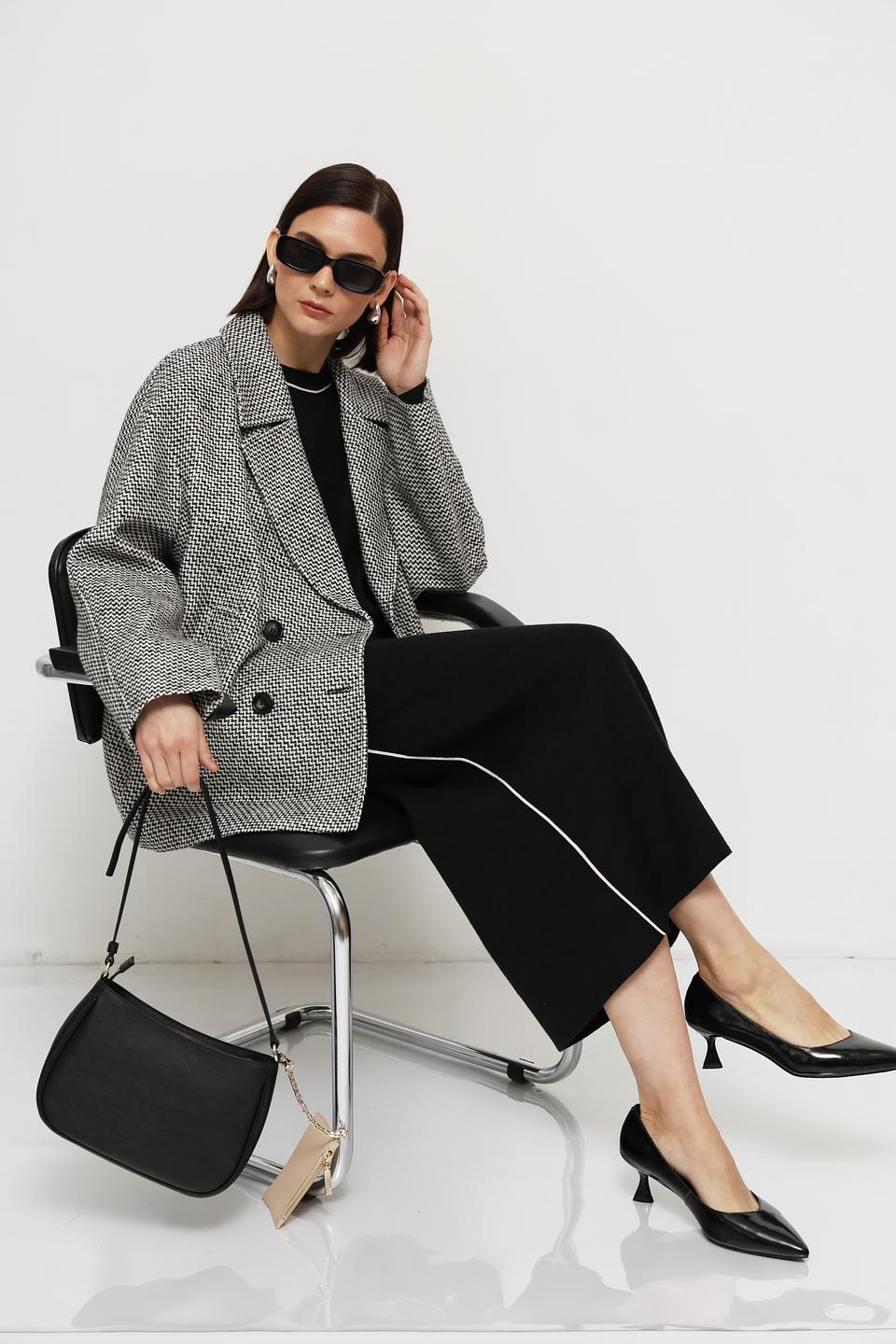 Юбка Oui чёрная с полосой