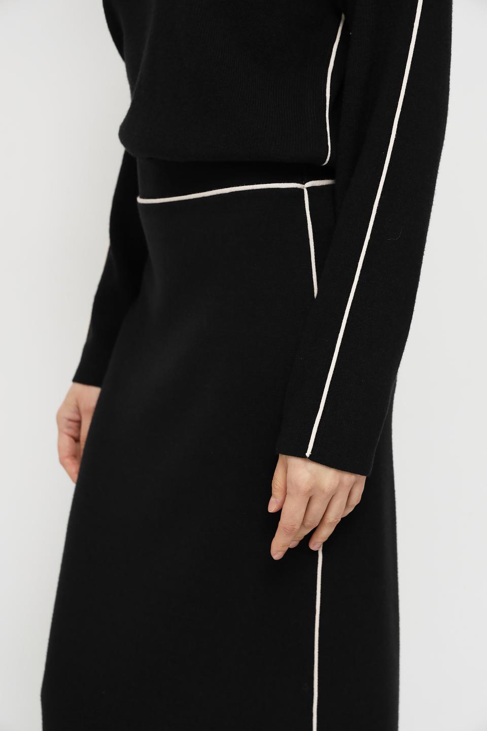 Юбка Oui чёрная с полосой