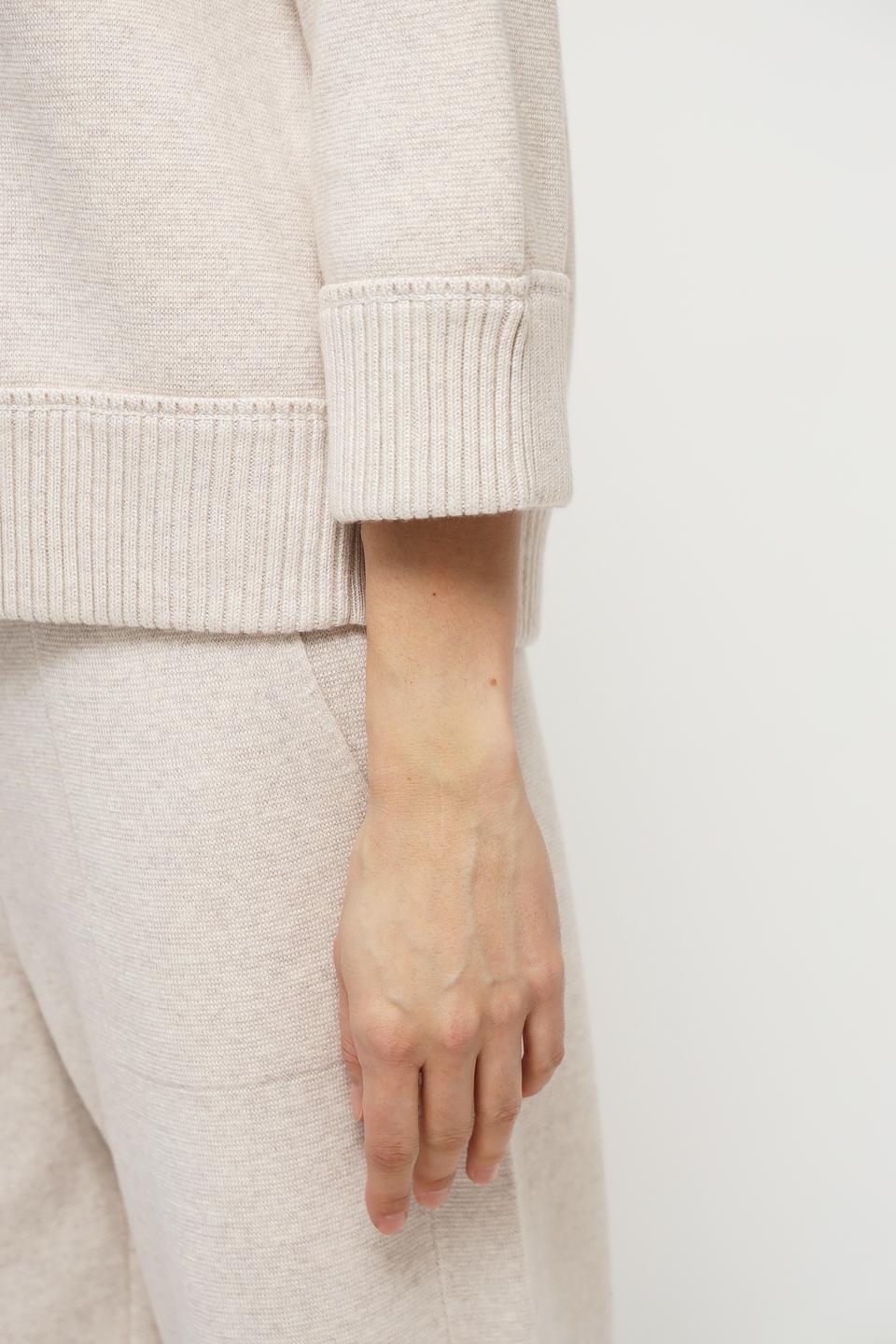 Пуловер Oui бежевый с 3/4 рукавом