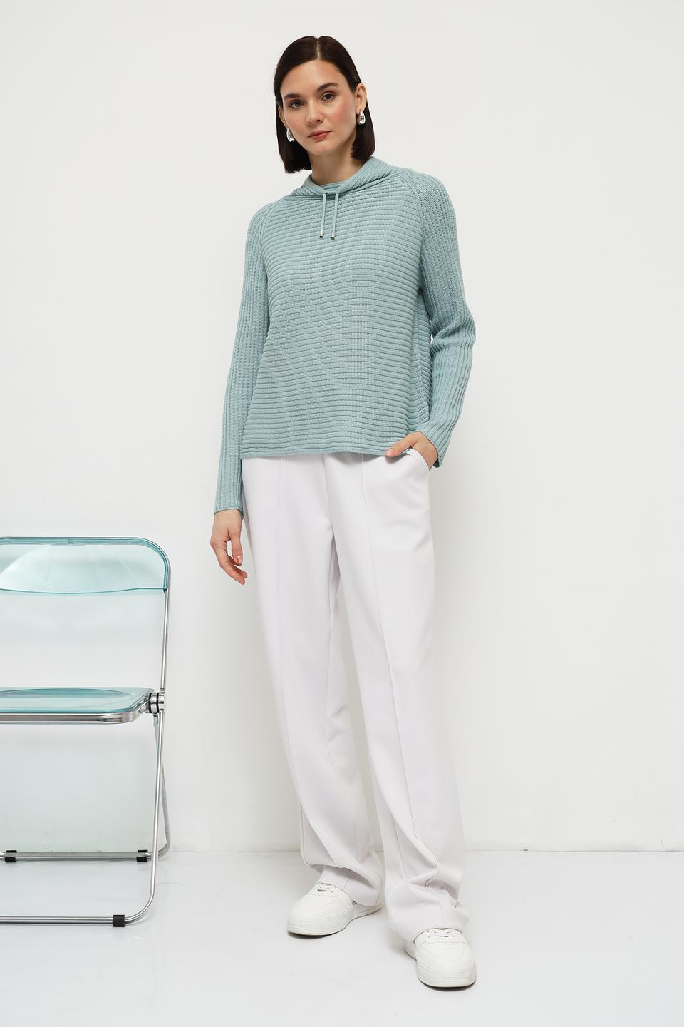 Пуловер Monari с воротником-хомутом мятный