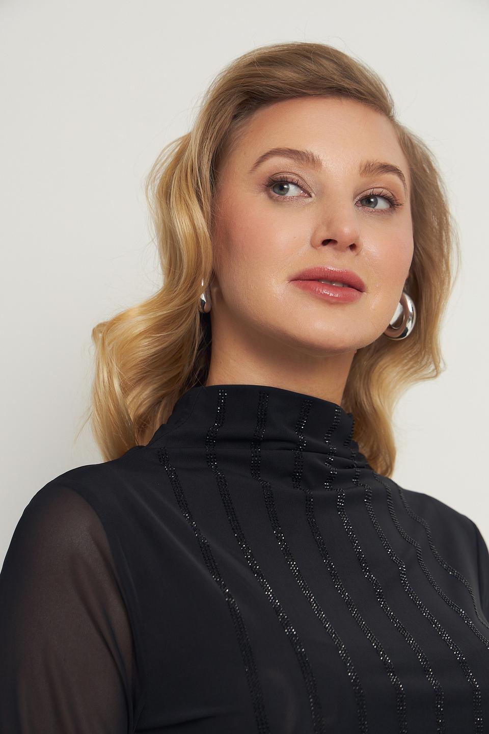 Водолазка Monari с пайетками чёрная