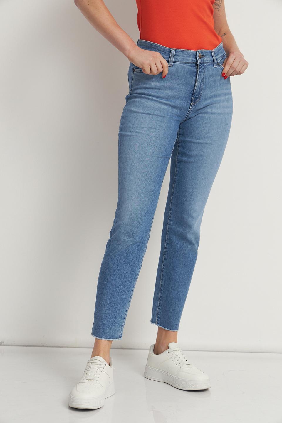 Джинсы Marc Cain с потертостями