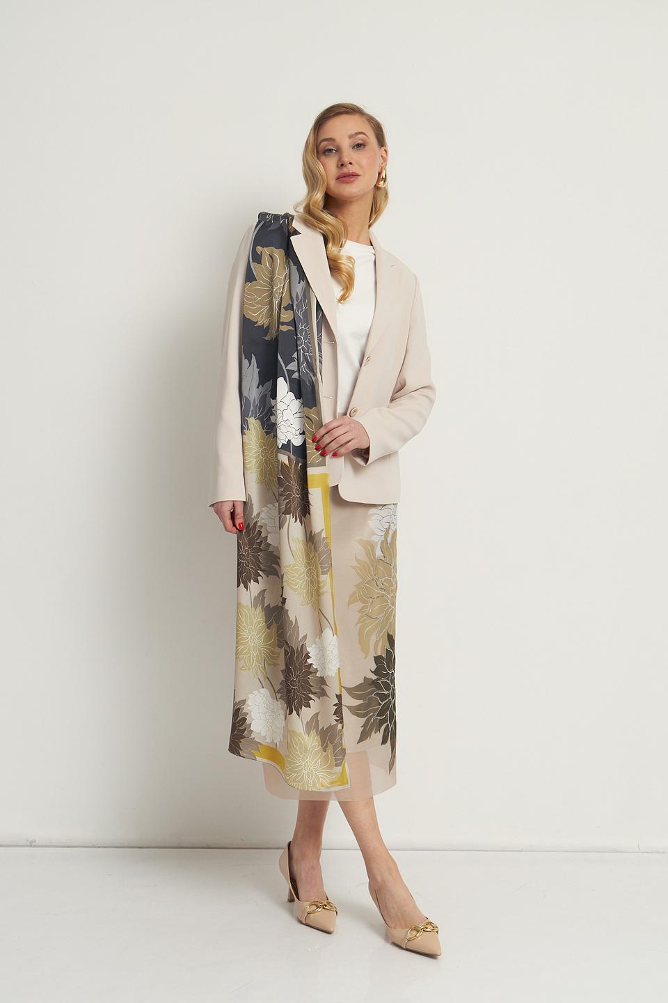 Шарф Marc Cain с цветочным принтом