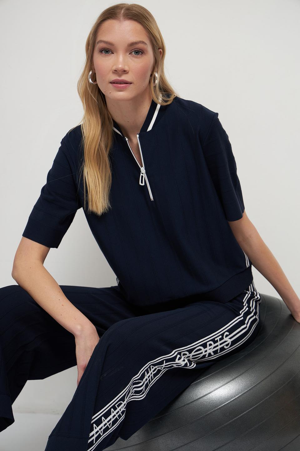 Пуловер Marc Cain темно-синий с молнией