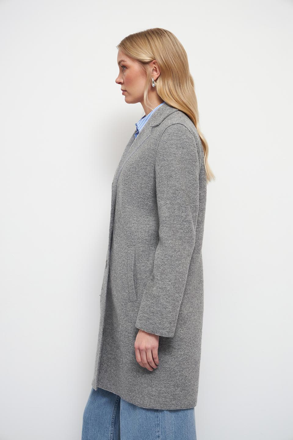Пальто Oui серое шерстяное