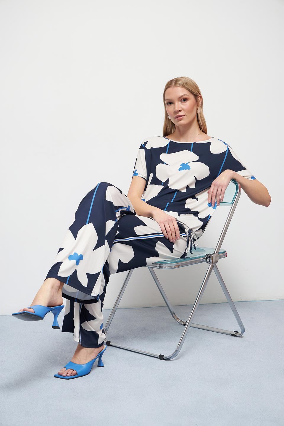 Брюки клёш Oui с цветочным принтом