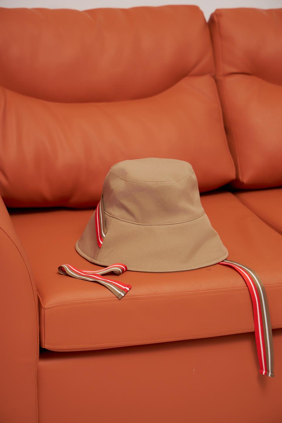 Шляпа Marc Cain бежевая