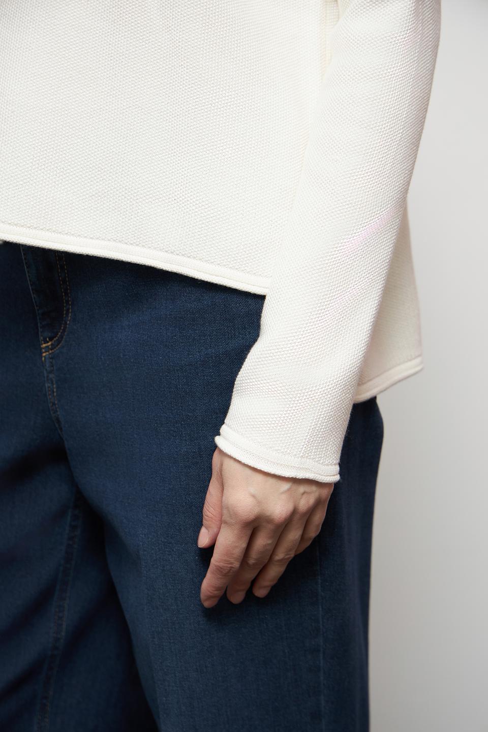 Пуловер Betty Barclay молочный