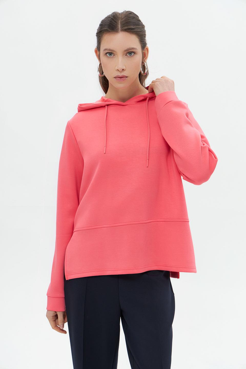 Пуловер Broadway кораллового цвета с капюшоном