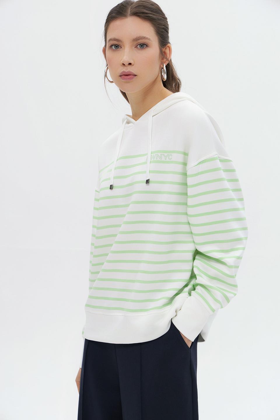 Пуловер Broadway в полоску