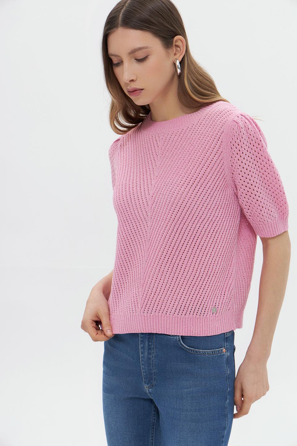 Пуловер Monari розовый с ажурной вязкой