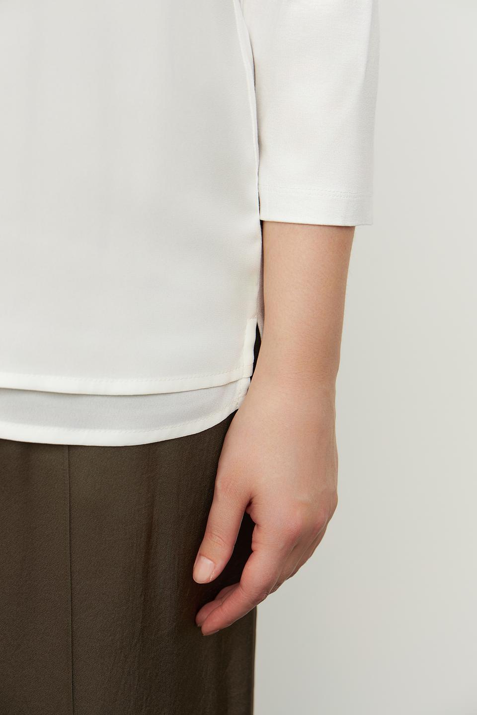 Блуза Rabe collection белая с V-образным вырезом