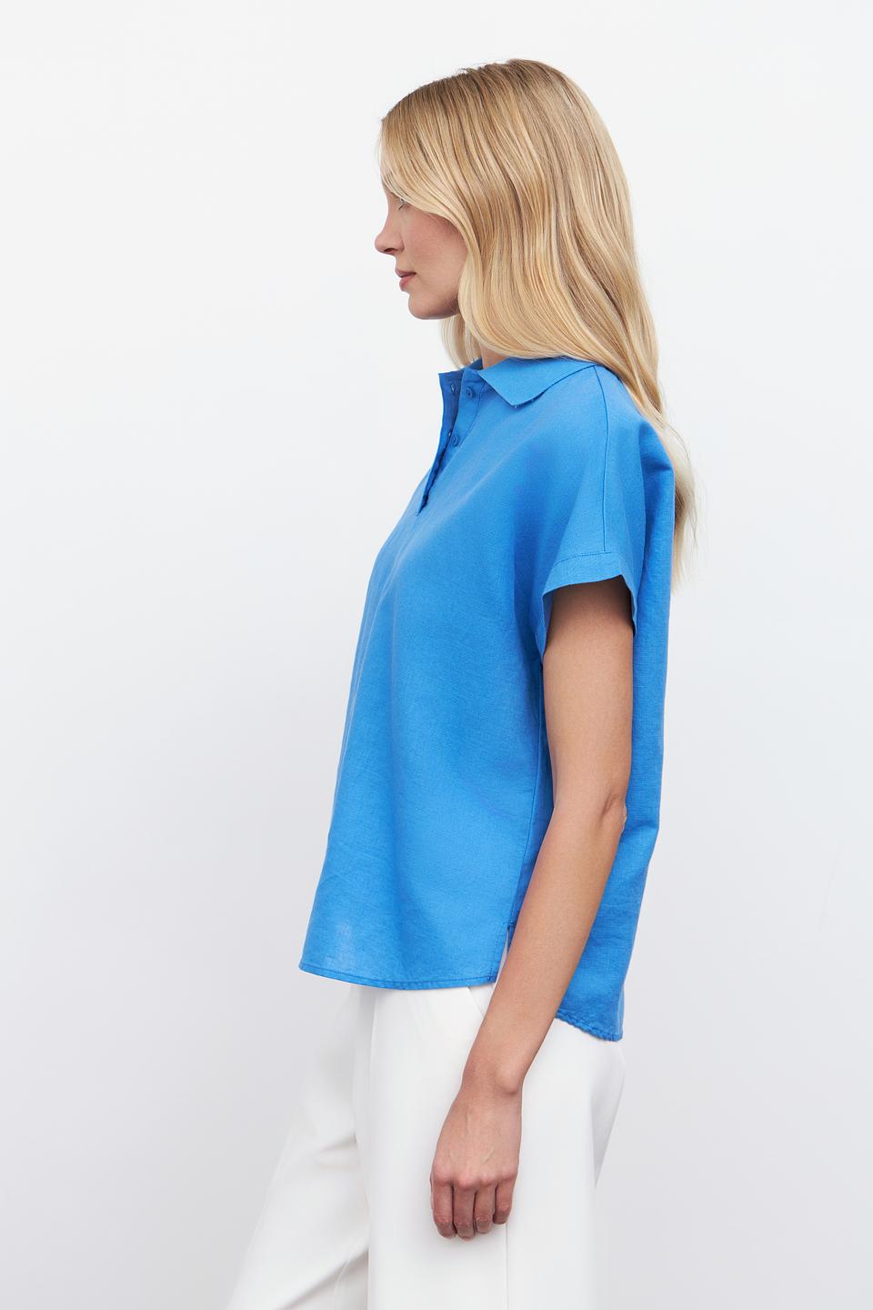 Блуза Pezzo голубая с воротником-поло