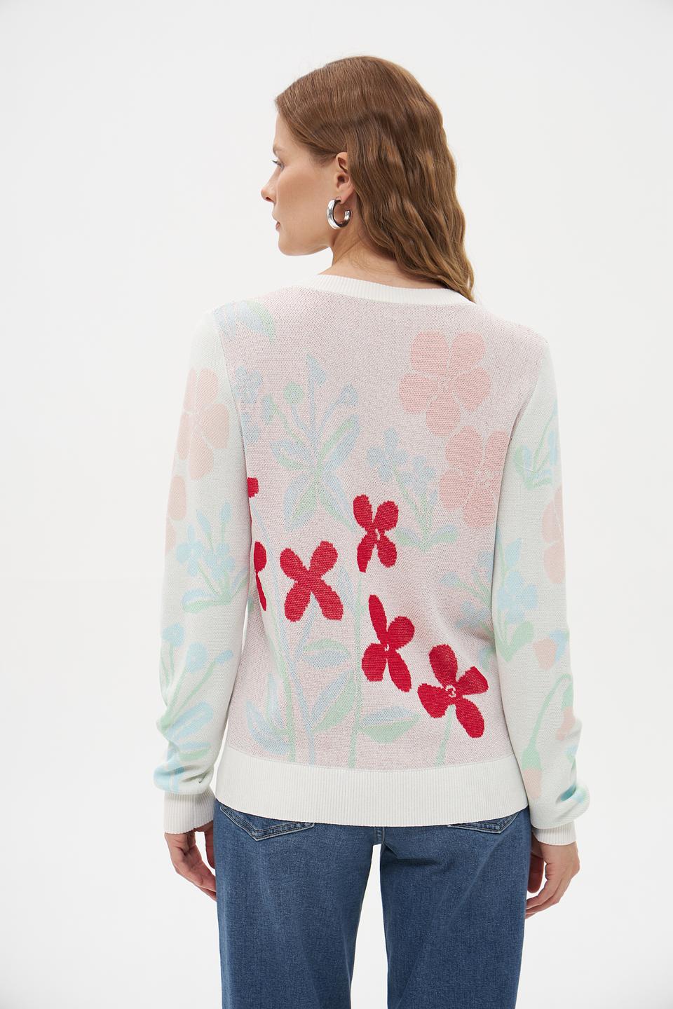 Пуловер Pezzo с цветами