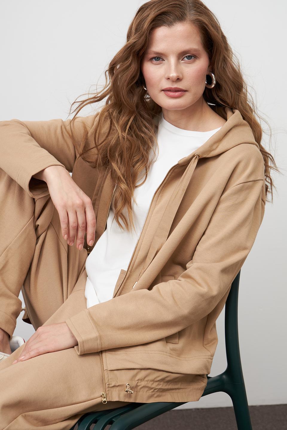 Пуловер Pezzo на молнии бежевый