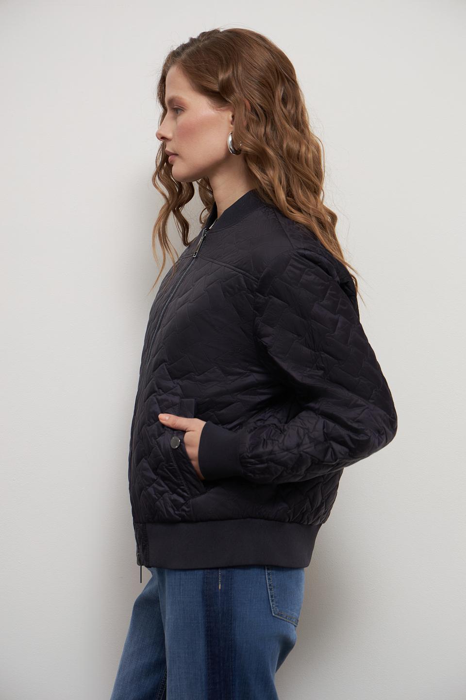 Куртка-бомбер Lebek стеганая чёрная