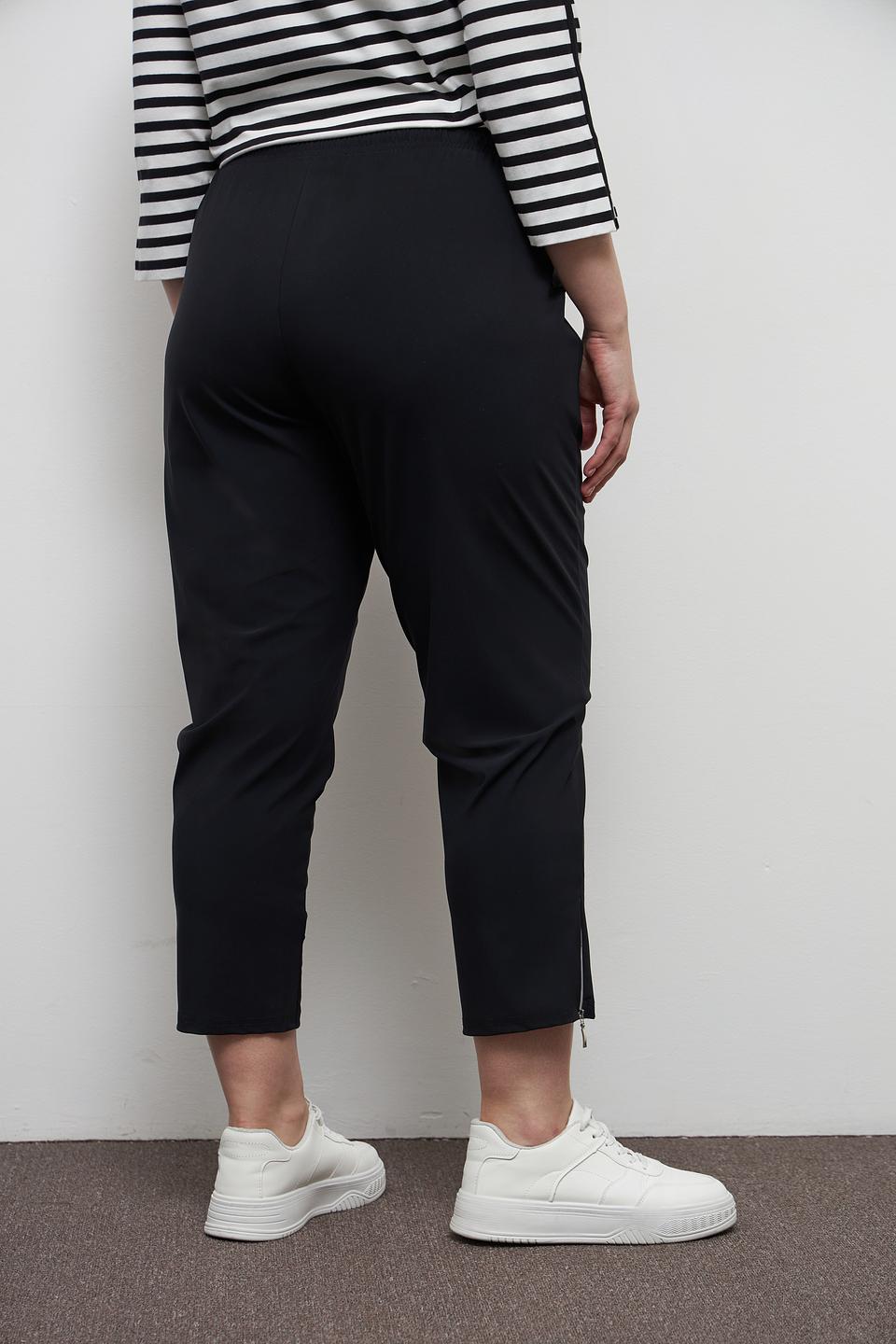 Брюки Doris Streich черные укороченные