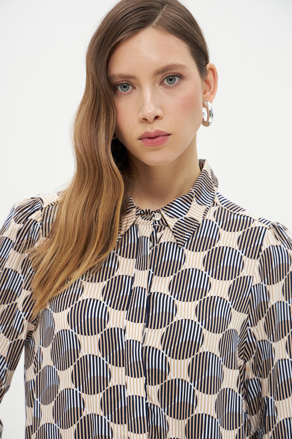 Блузка More and More с геометрическим принтом