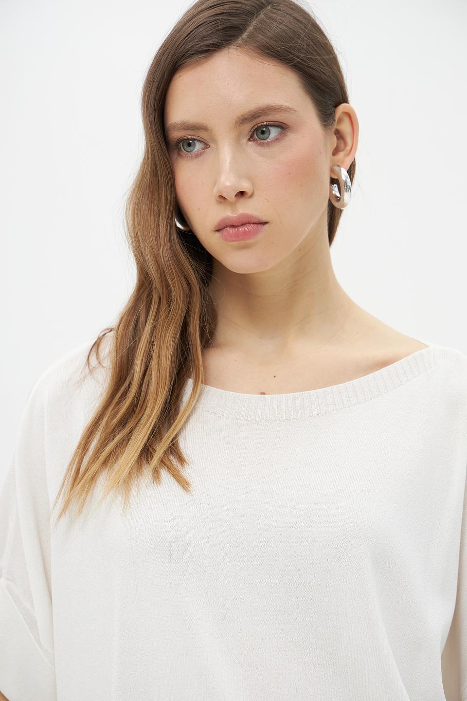 Пуловер More and More белый с рукавом 3/4