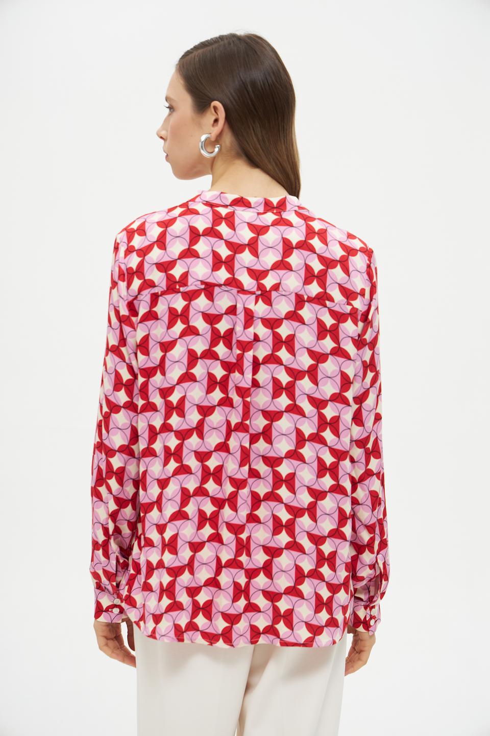 Блузка More and More с принтом красный