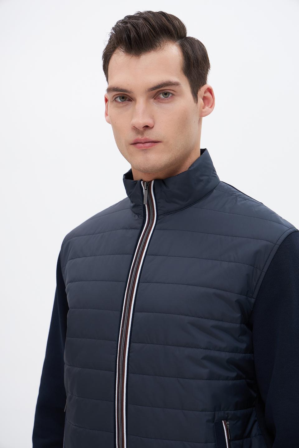 Кардиган Bugatti стеганый синий