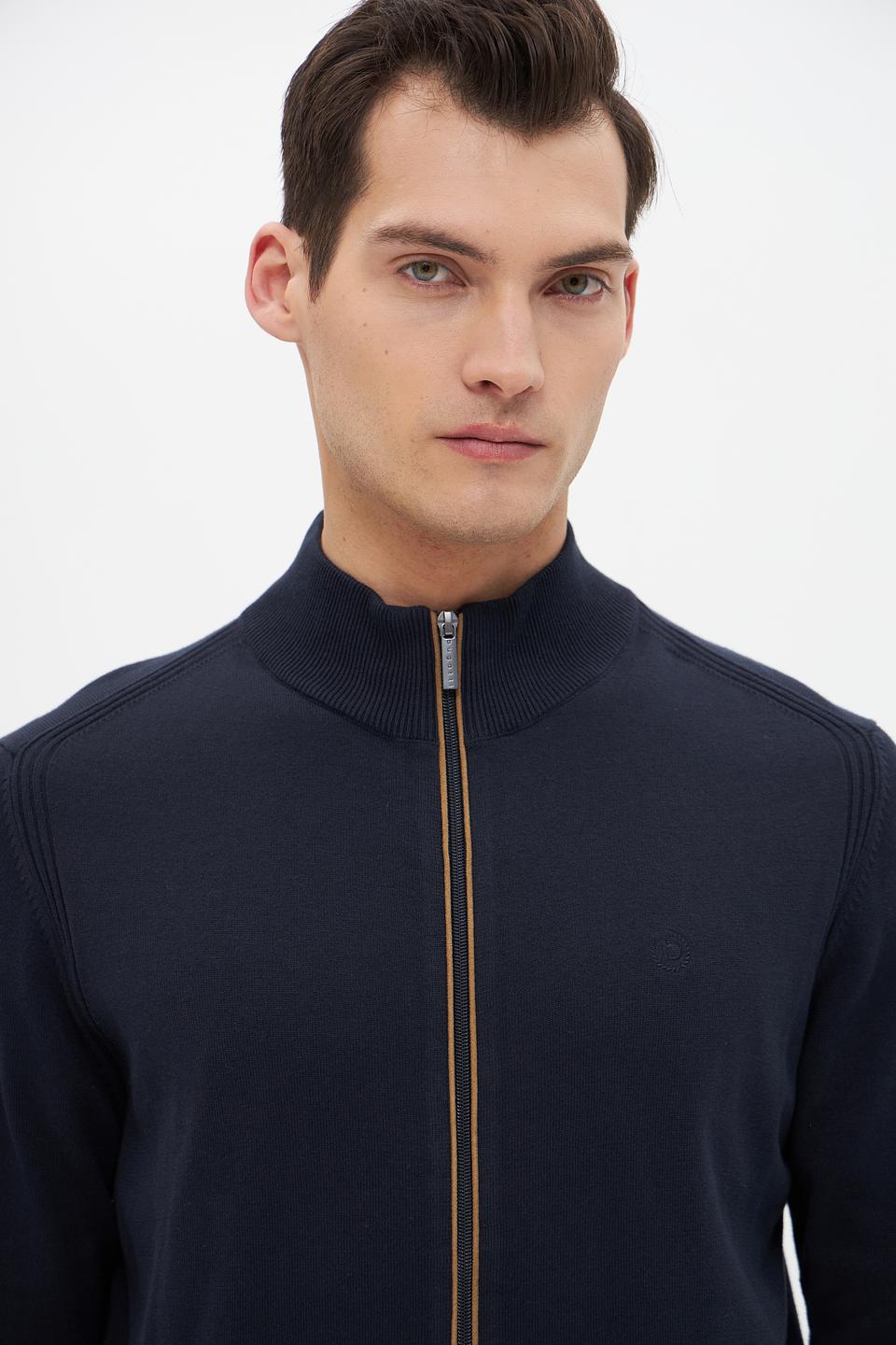 Кардиган Bugatti темно-синий на молнии