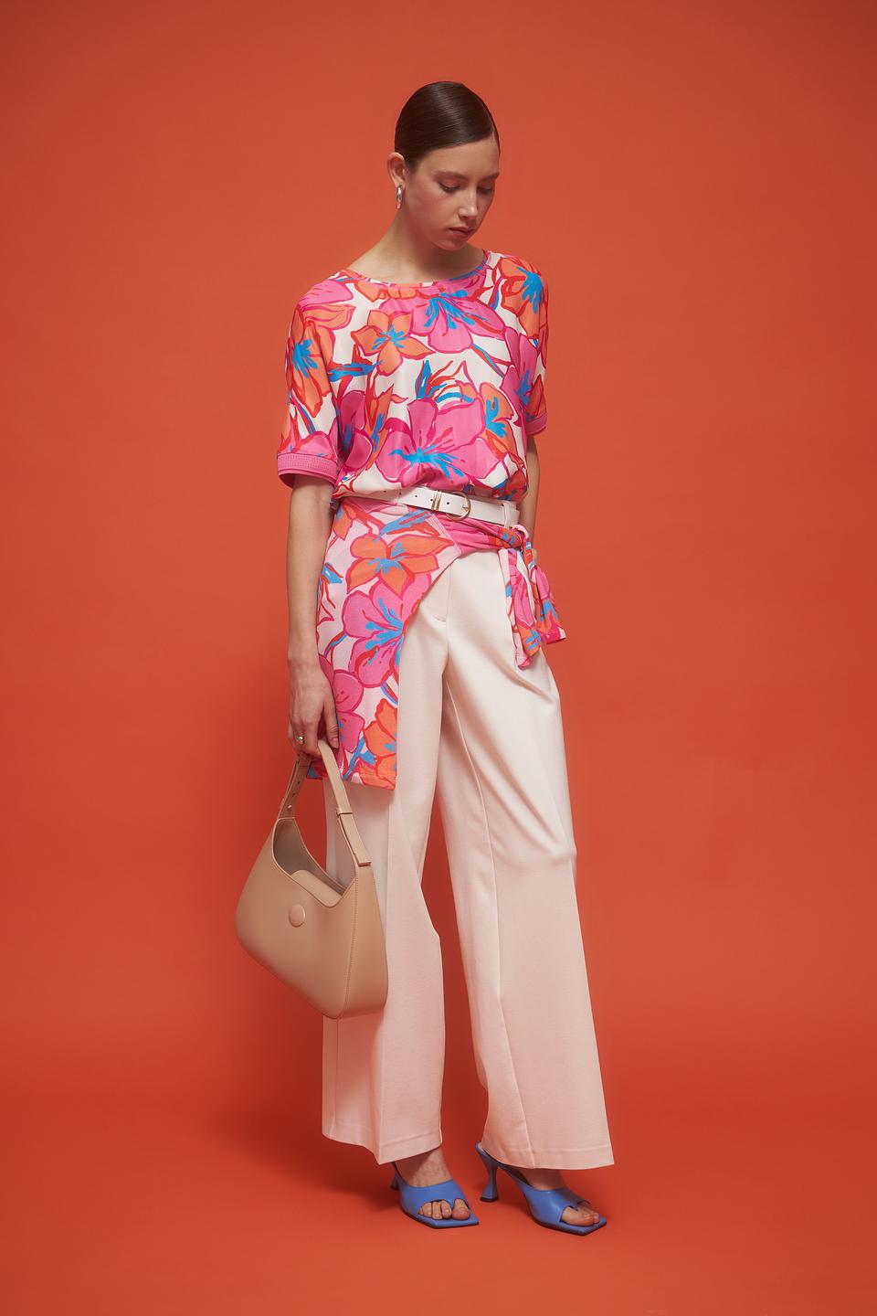 Футболка Lecomte с цветочным принтом