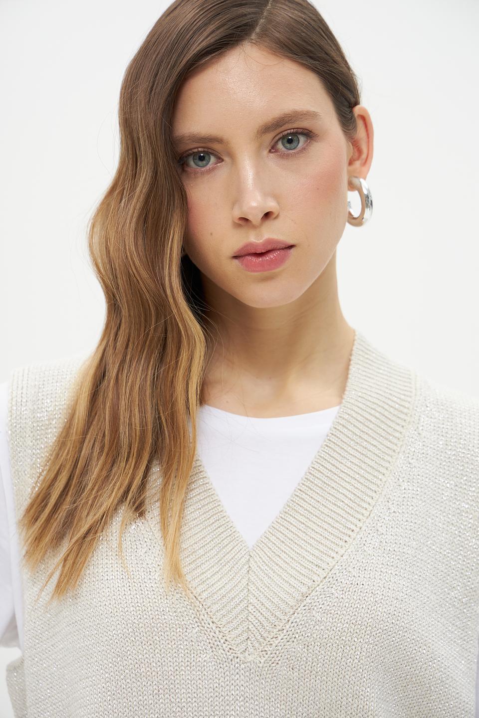 Жилет Lecomte вязаный бежевый