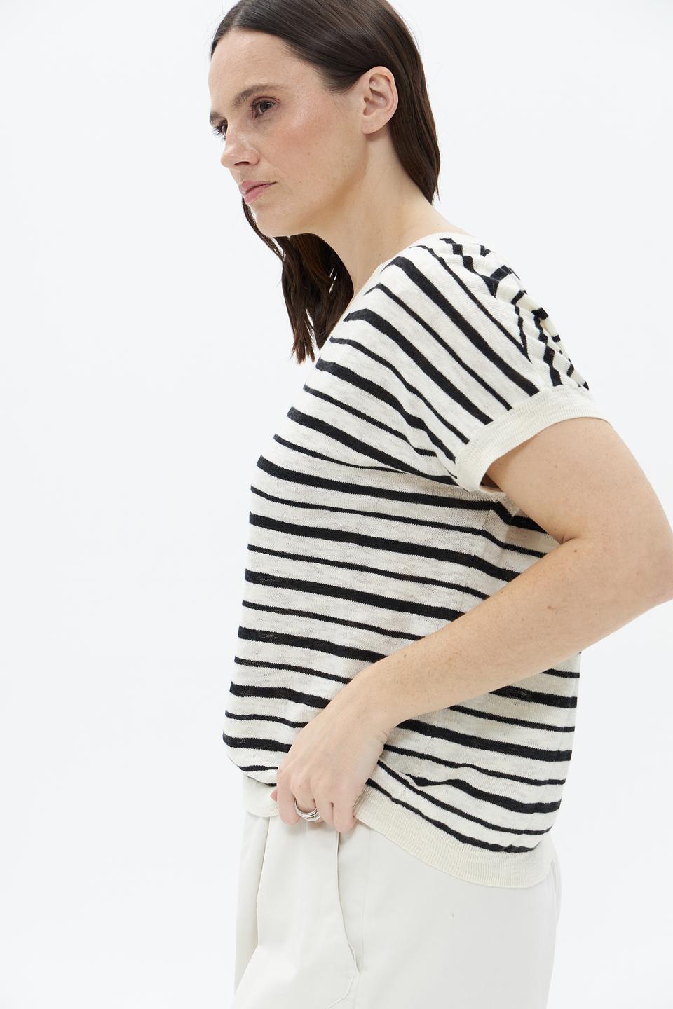 Пуловер Broadway в полоску