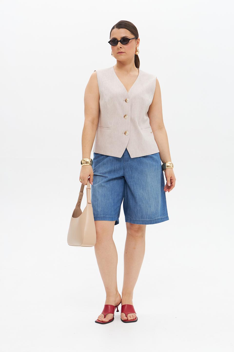 Жилет Betty and Co бежевый