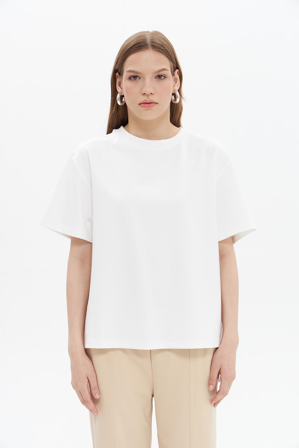 Футболка UNQ женская белая