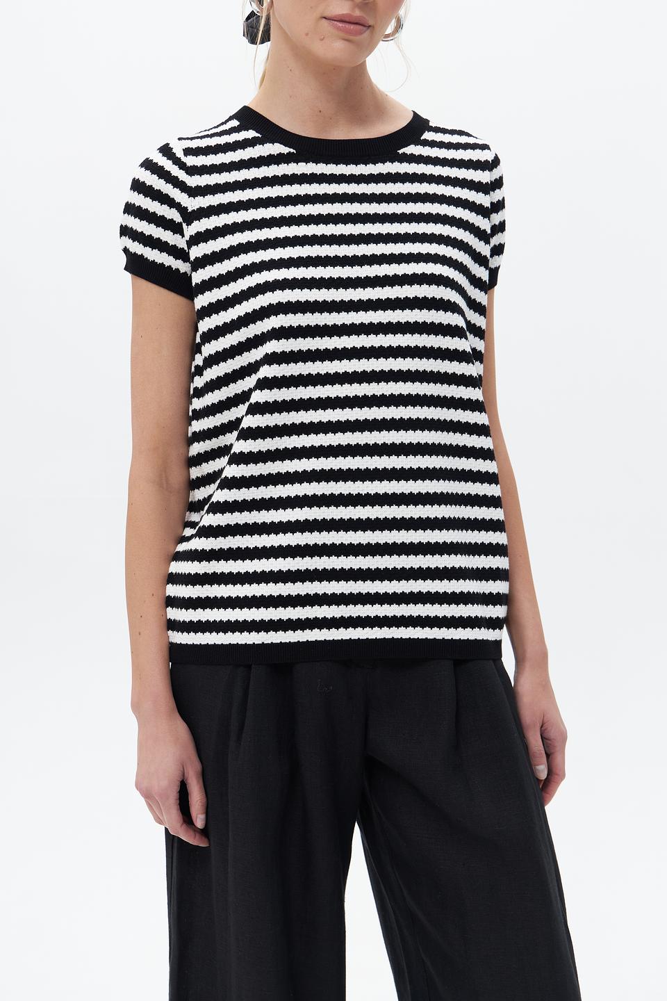 Пуловер UNQ в полоску чёрно-белый