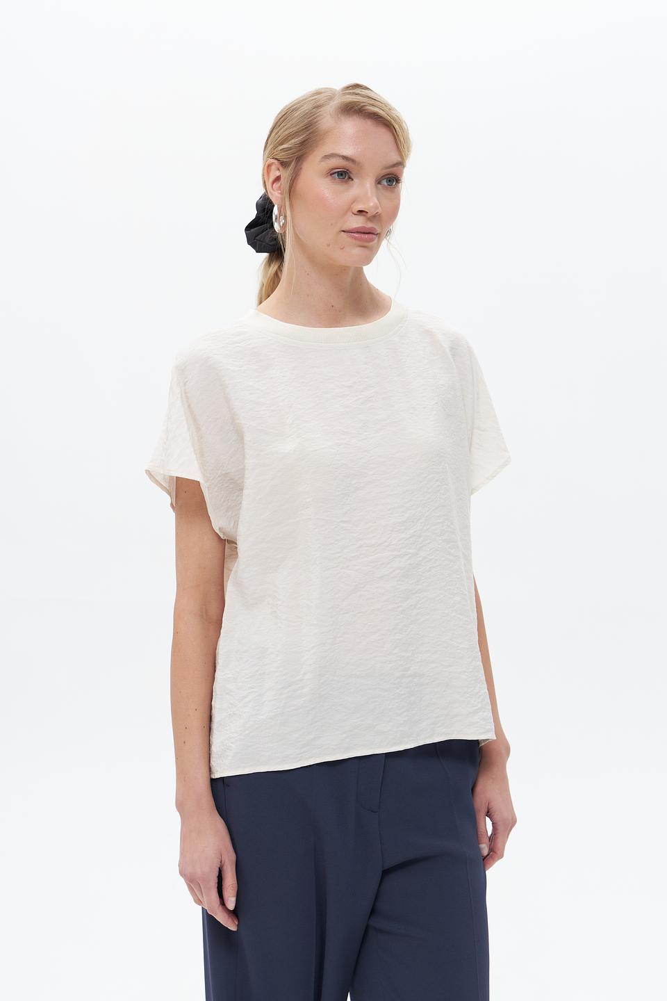 Блуза UNQ с коротким рукавом