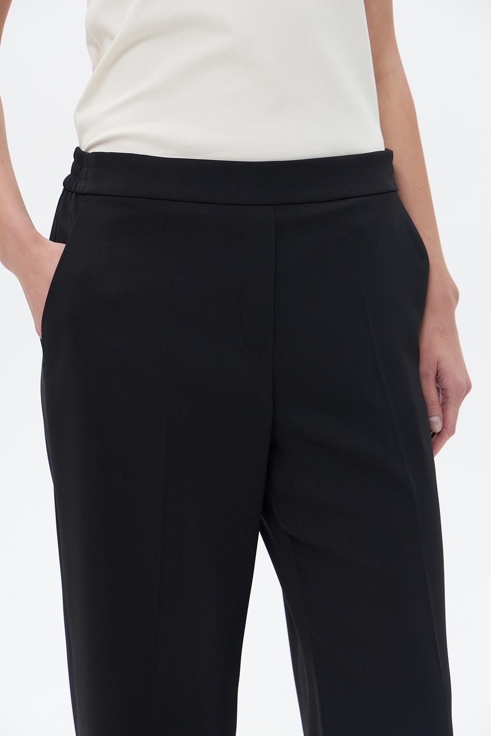 Брюки классические Marc Cain чёрные