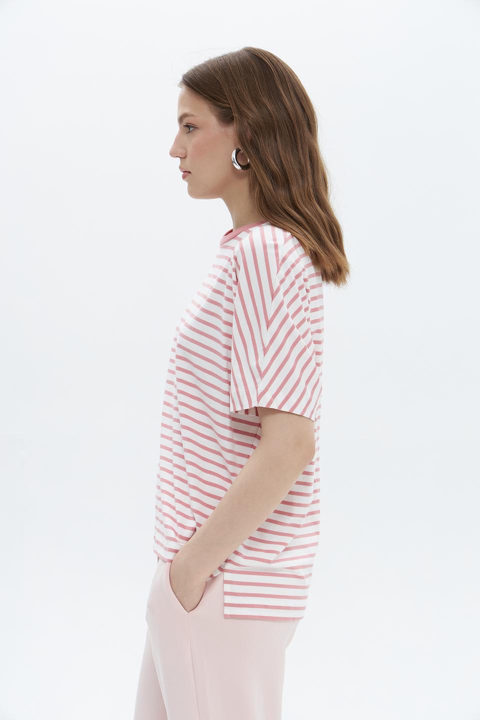 Футболка Oui в полоску розовая